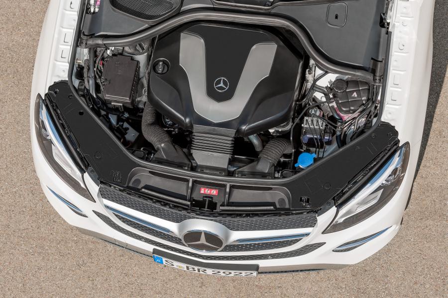  Mercedes-Benz GLE350 d 4Matic Coupe 2015 года  (фото 7 из 17)